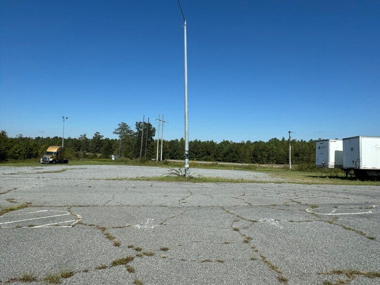 100 Highway 243, Gordon, GA à louer - Photo de l’immeuble – Image 3 sur 12