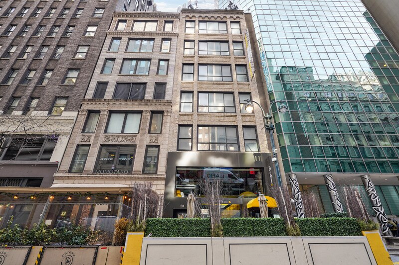 20 E 49th St, New York, NY à louer - Photo de l’immeuble – Image 3 sur 7