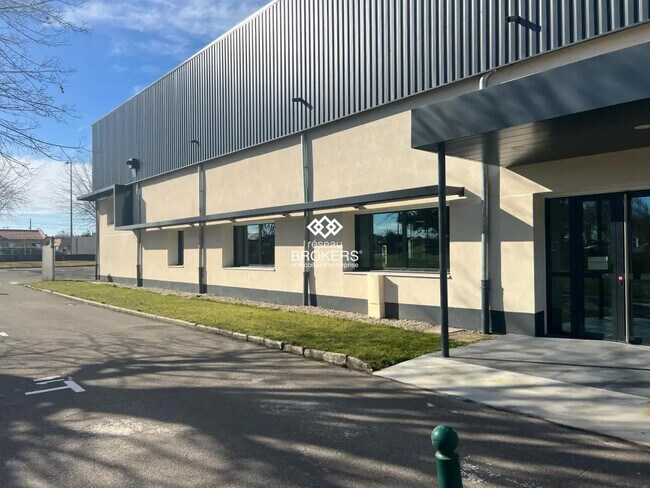 Plus de détails pour Bureau à louer