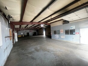 9445 Emnora Ln, Houston, TX à louer Photo intérieure– Image 2 sur 4