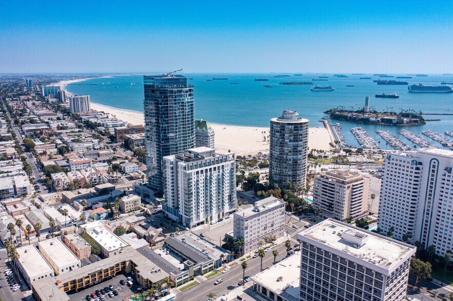 707 E Ocean Blvd, Long Beach, CA à louer - Photo de l’immeuble – Image 2 sur 3