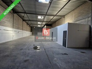 Local d’activités dans Rognac à louer Photo intérieure– Image 2 sur 5