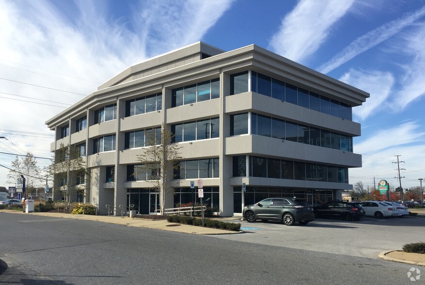 2024 West St, Annapolis, MD à vendre - Photo principale – Image 1 sur 7