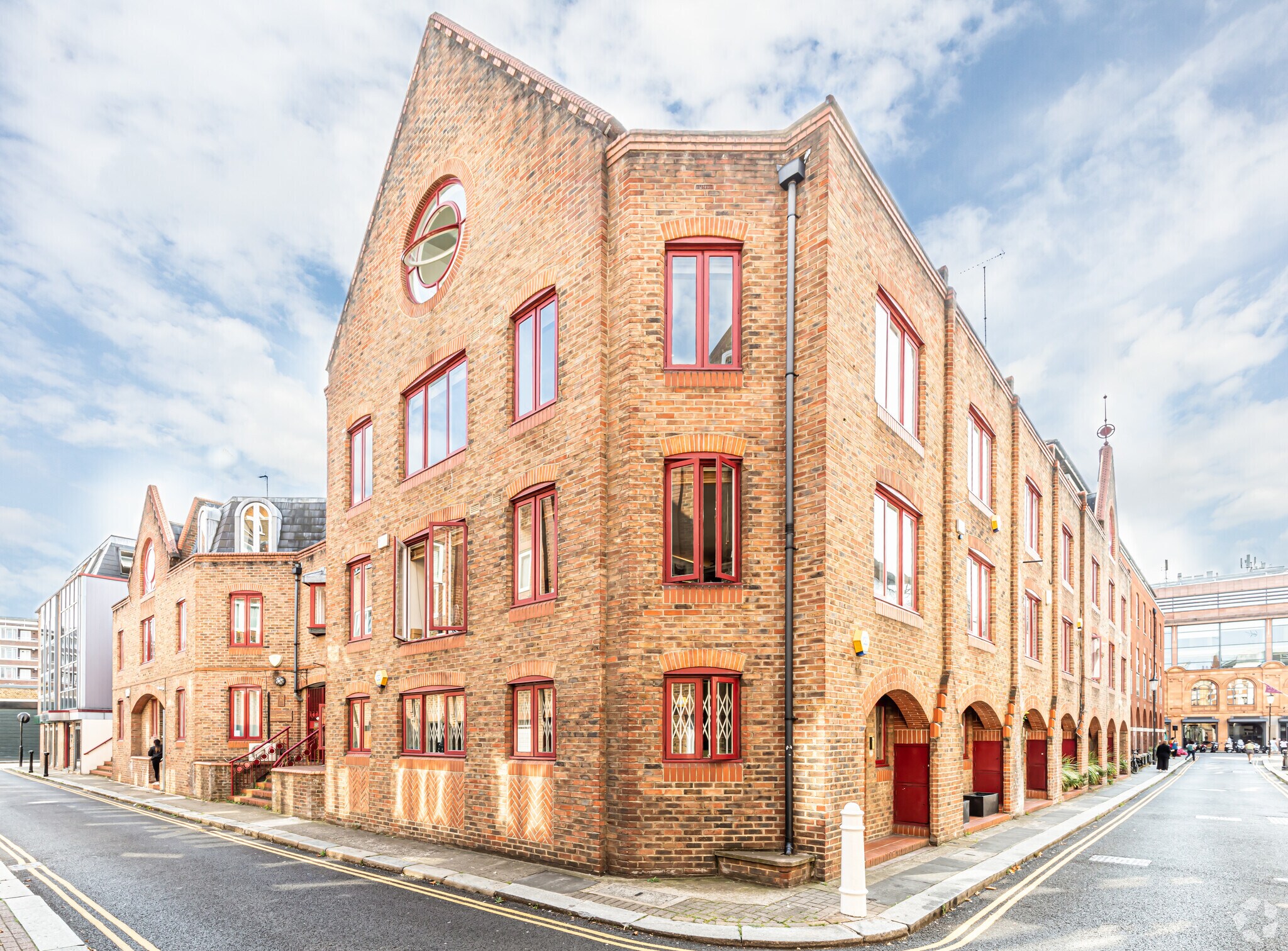 22-30 Ives St, Londres à louer Photo de l’immeuble– Image 1 sur 4