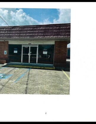 Plus de détails pour 704 E Madison Ave, Bastrop, LA - Bureau à louer