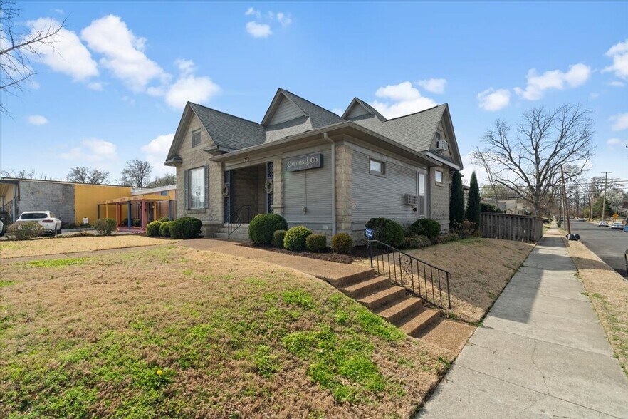 841 S Cooper St, Memphis, TN à louer - Photo de l’immeuble – Image 2 sur 20