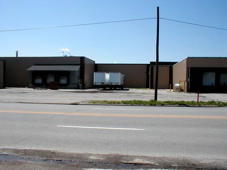 500 N US Highway 31, Austin, IN à vendre - Photo de l’immeuble – Image 3 sur 18