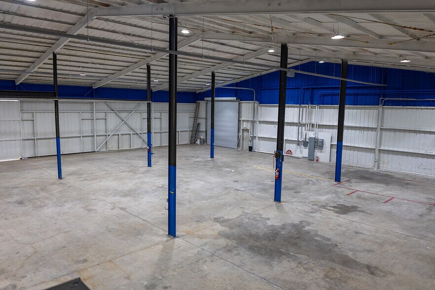 6160 Mineral Wells Hwy, Weatherford, TX à louer - Photo de l’immeuble – Image 2 sur 30