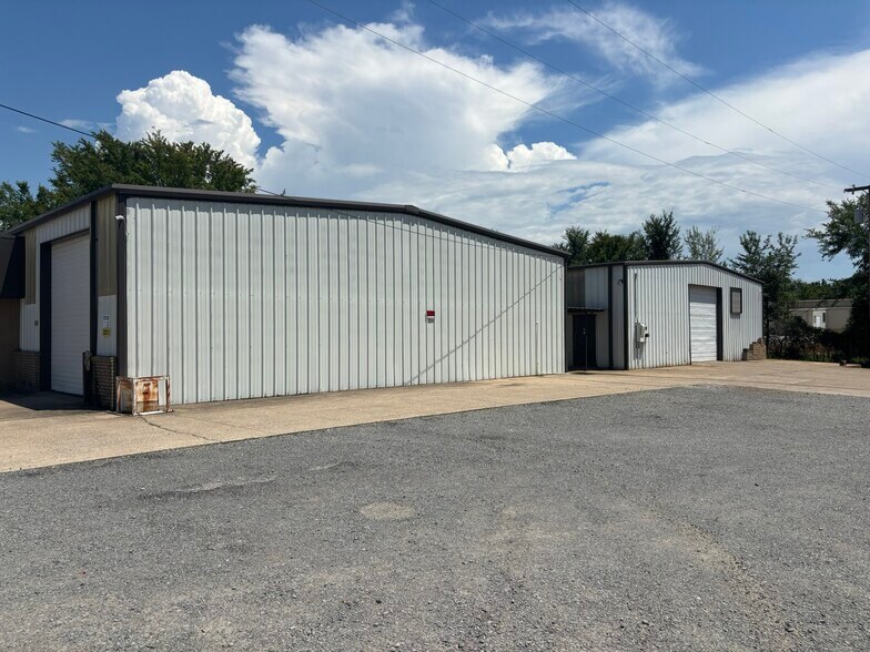 825 William J Clark Dr, Conway, AR à vendre - Photo de l’immeuble – Image 2 sur 5