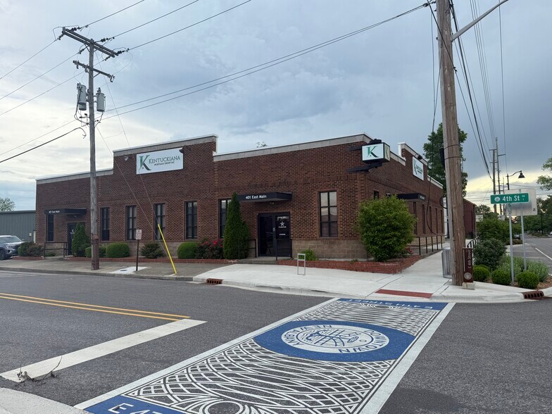 401 E Main St, New Albany, IN à louer - Photo de l’immeuble – Image 2 sur 14