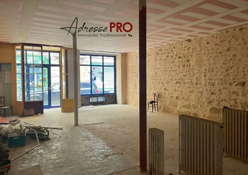 Local commercial dans Bordeaux à vendre - Photo de l’immeuble – Image 2 sur 2