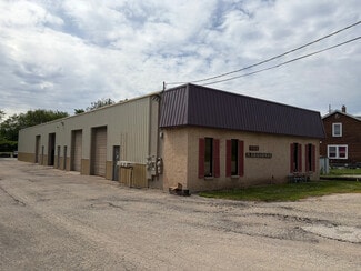 Plus de détails pour 782 N Broadway, Aurora, IL - Industriel/Logistique à vendre