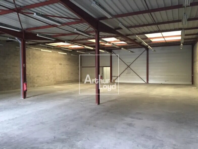 Bureau dans Bondoufle à louer - Photo intérieure – Image 2 sur 5