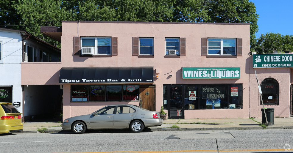 380-382 Atlantic Ave, Freeport, NY à louer - Photo principale – Image 1 sur 3