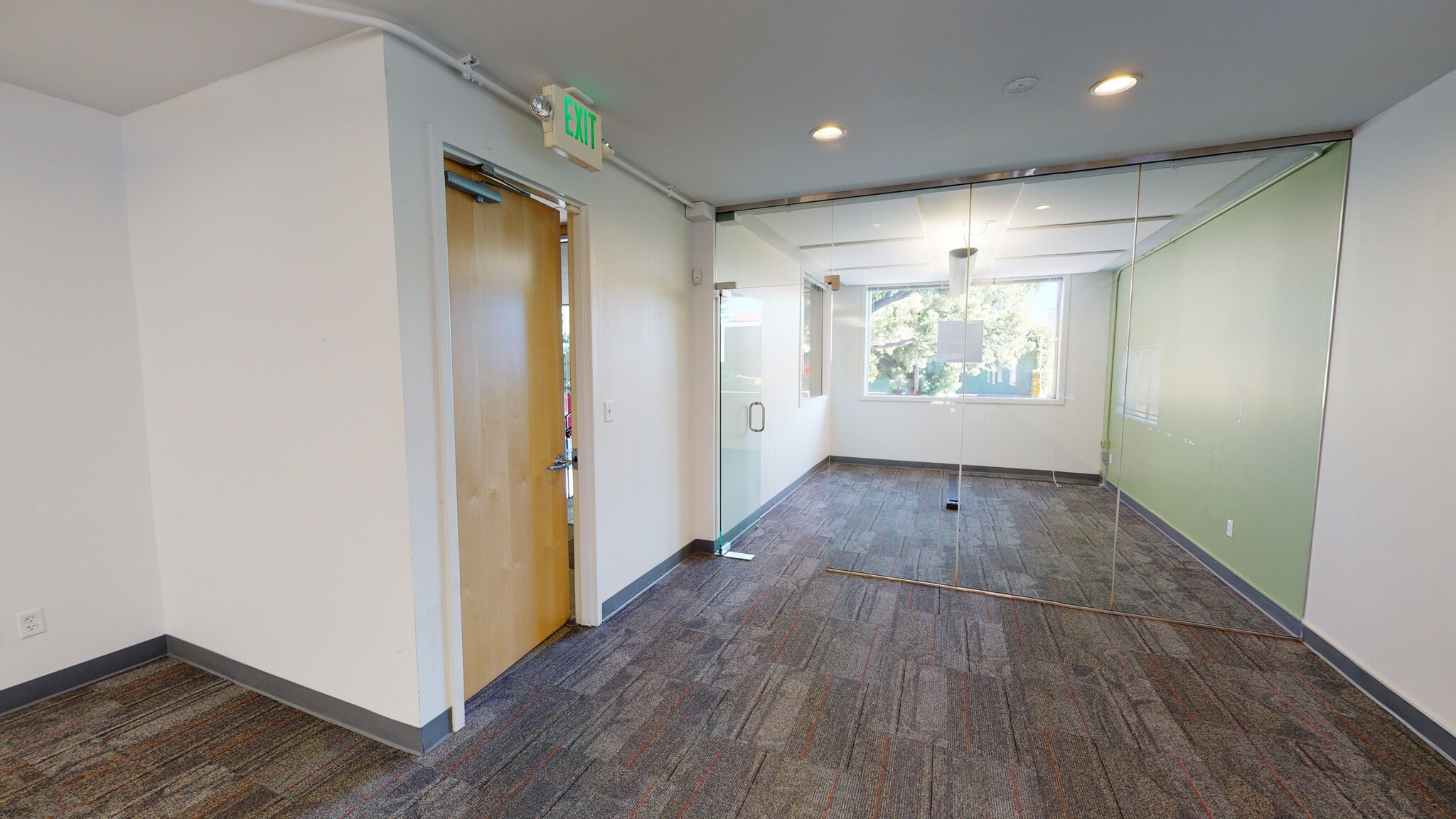644 Emerson St, Palo Alto, CA à louer Photo intérieure– Image 1 sur 6