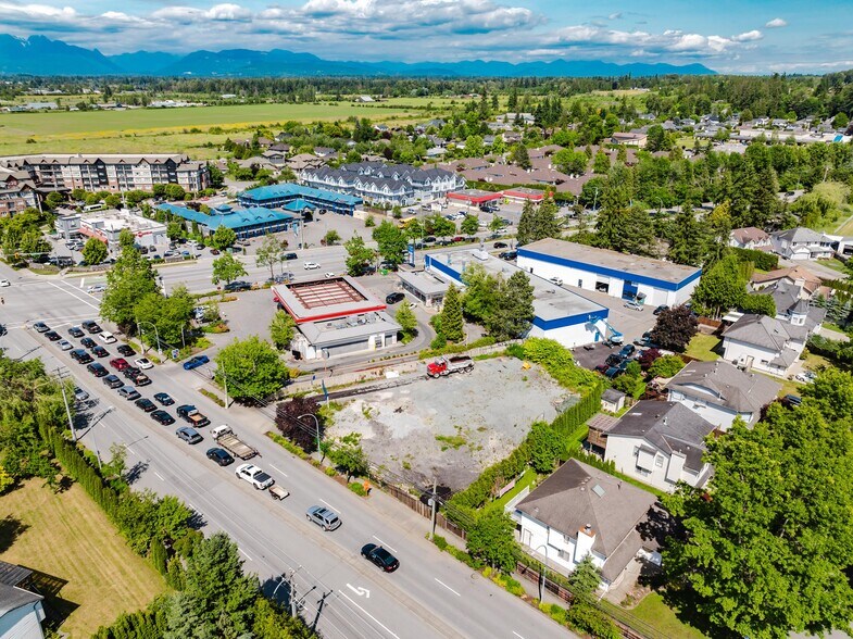 5108 216 St, Langley, BC à vendre - Photo de l’immeuble – Image 3 sur 15