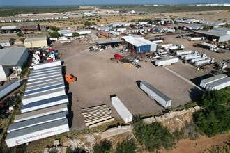 475 El Pico Rd, Laredo, TX à louer Photo intérieure– Image 1 sur 3
