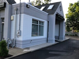 Plus de détails pour 871 Middle Country Rd, Selden, NY - Local commercial à vendre