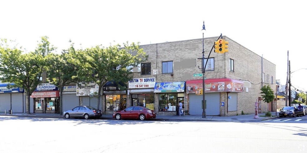3374 Boston rd, Bronx, NY à vendre - Photo de l’immeuble – Image 2 sur 14