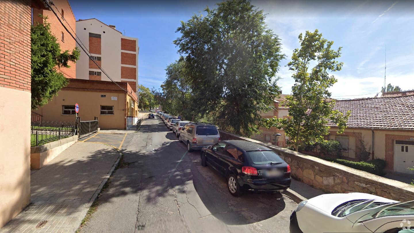 Local commercial dans Segovia, Segovia à louer Photo intérieure– Image 1 sur 2