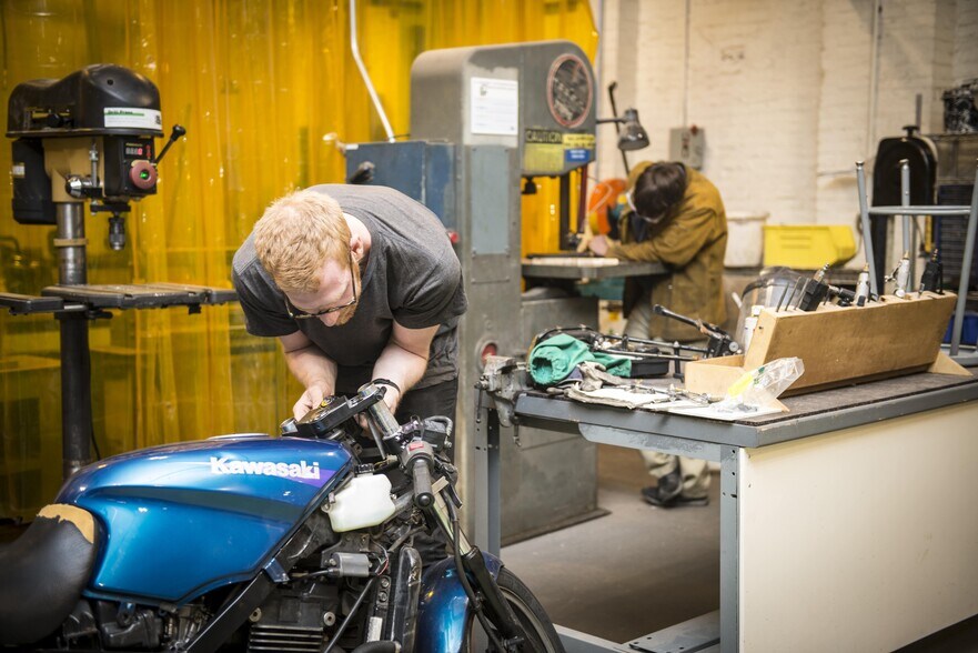 2025-2029 Washington Ave, Philadelphia, PA à vendre - Photo intérieure – Image 3 sur 7