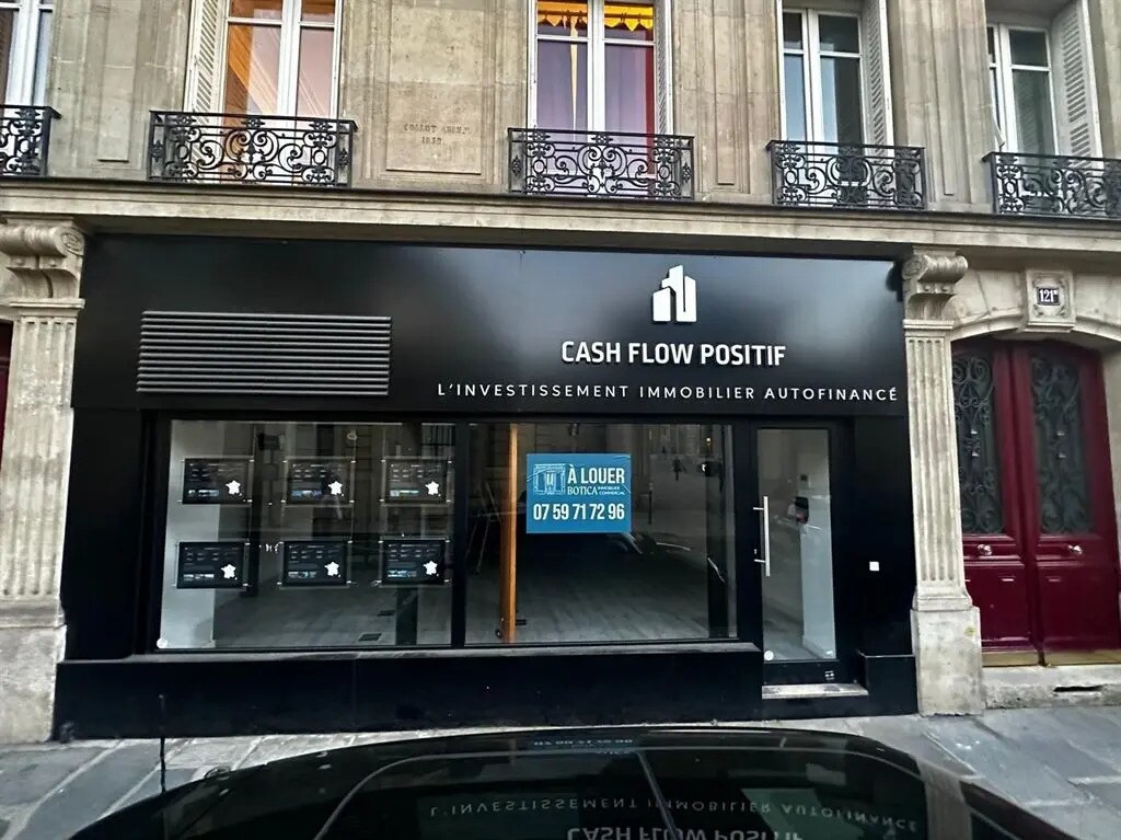 Local commercial dans Paris à louer Photo de l’immeuble– Image 1 sur 4