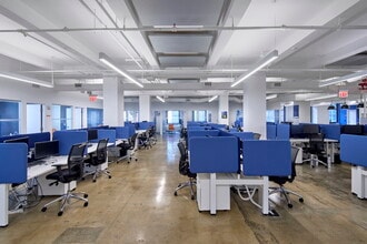 521 W 57th St, New York, NY à louer Photo intérieure– Image 1 sur 6