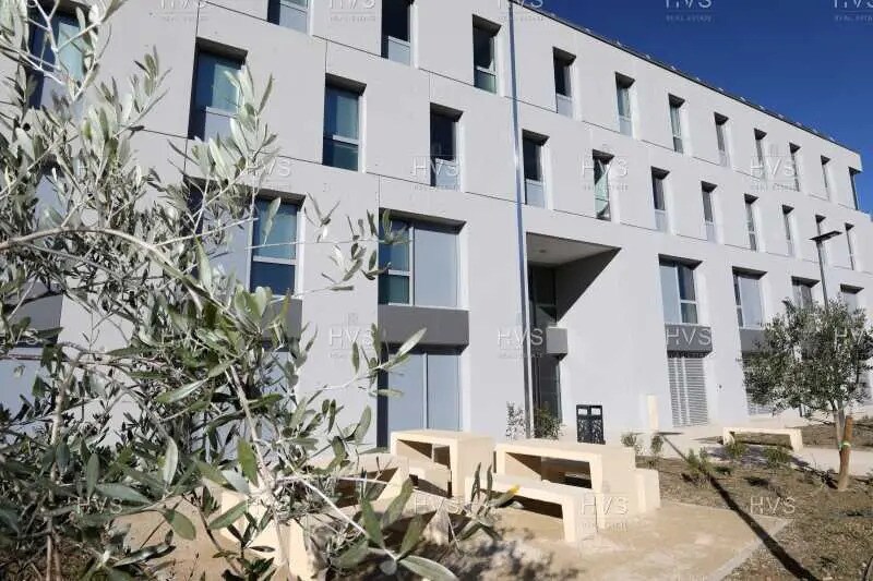 1480 Avenue D'Armenie, Gardanne à vendre - Photo de l’immeuble – Image 3 sur 10