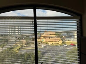 825 Ballough Rd, Daytona Beach, FL à louer Photo intérieure– Image 2 sur 2