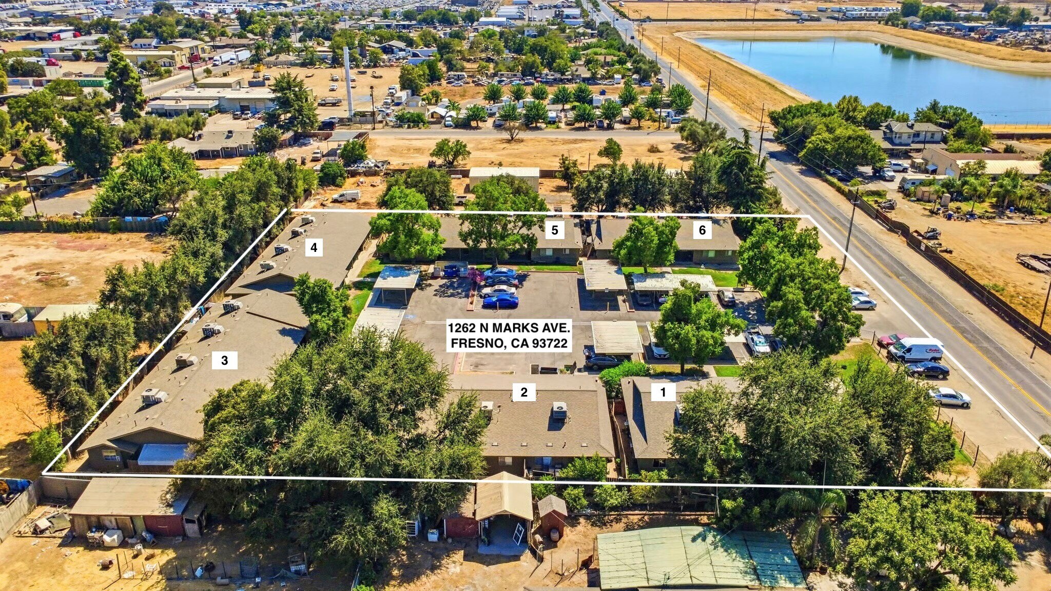 1262 N Marks Ave, Fresno, CA à vendre Photo de l’immeuble– Image 1 sur 53
