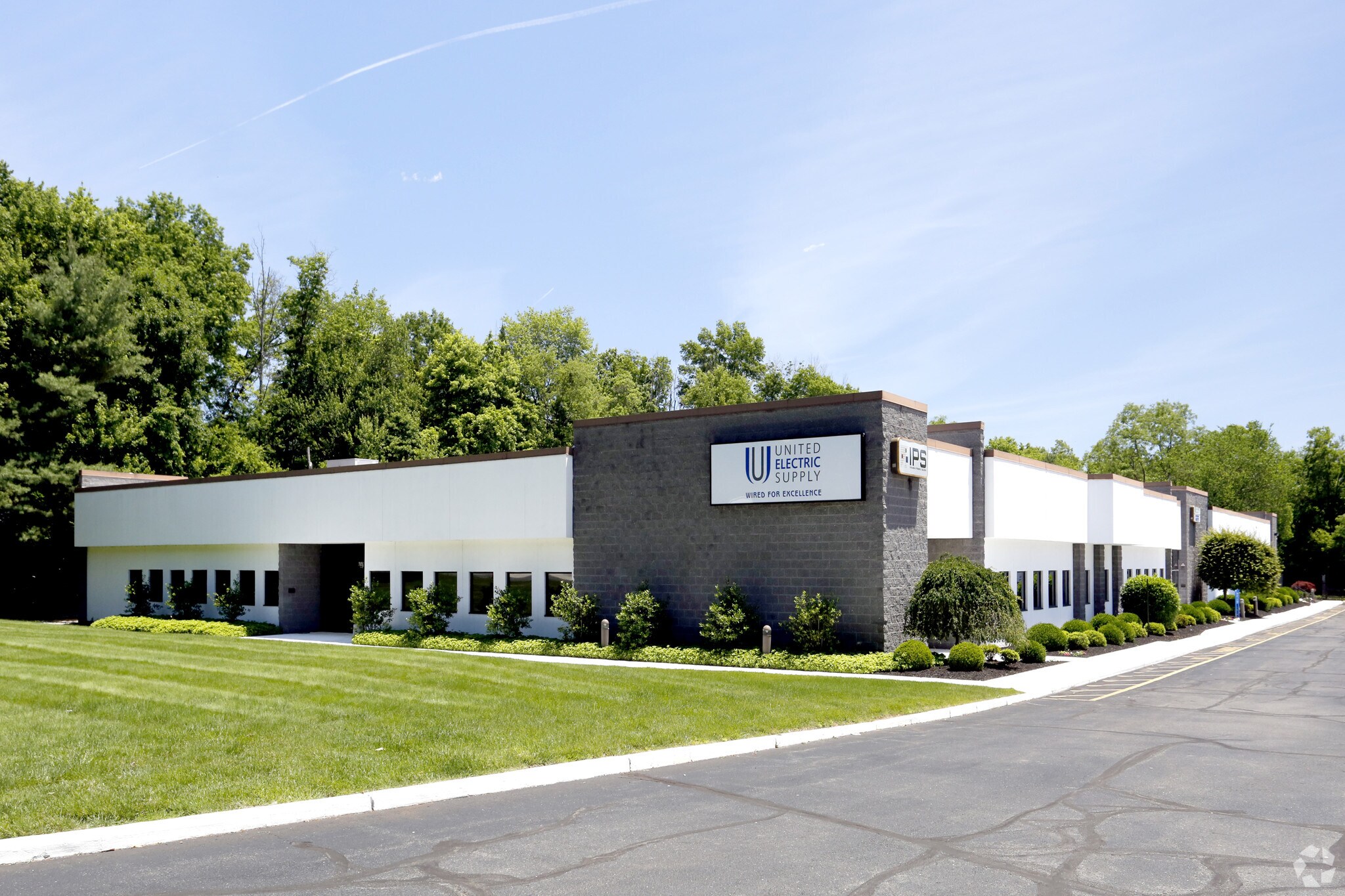 4250 US Highway 1, Monmouth Junction, NJ à louer Photo principale– Image 1 sur 9
