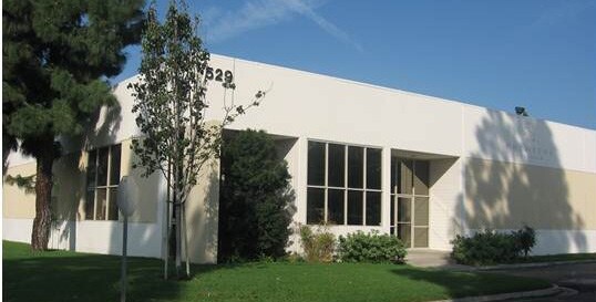 521-529 S State College Blvd, Fullerton, CA à louer - Photo de l’immeuble – Image 3 sur 6