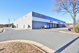Plus de détails pour 2384 Plank Rd, Fredericksburg, VA - Local commercial à louer