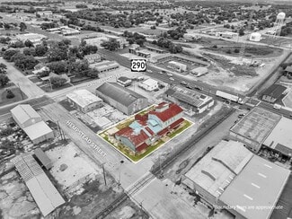 Plus de détails pour 136 S Caldwell St, Giddings, TX - Industriel/Logistique à vendre