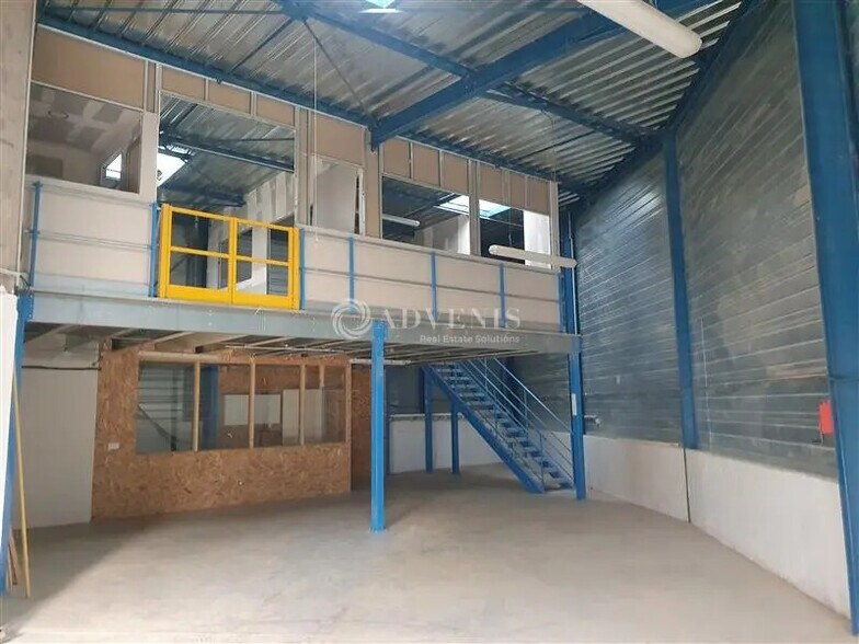 Local d'activités dans Pulnoy à vendre - Photo de l’immeuble – Image 2 sur 5