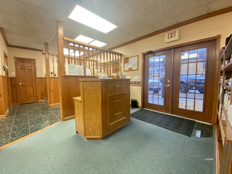 2239 State Route 141, Gallipolis, OH à vendre - Photo de l’immeuble – Image 2 sur 12
