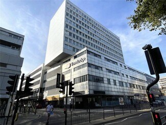 Plus de détails pour Warrior Sq, Southend On Sea - Bureau à louer