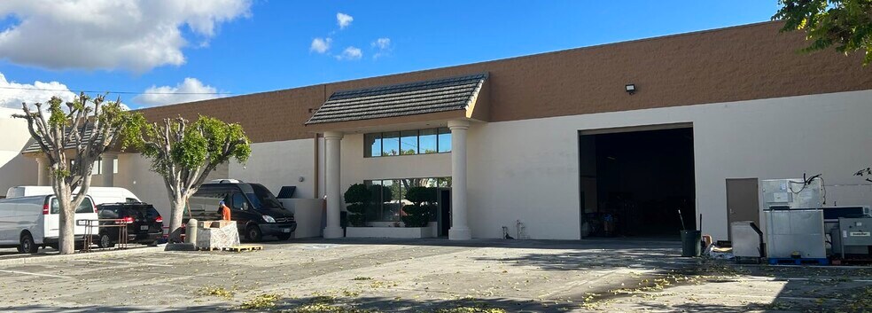 1932 Chico Ave, South El Monte, CA à louer - Photo de l’immeuble – Image 3 sur 6