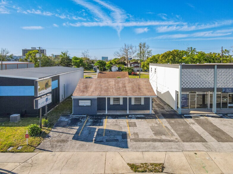 1976 W Fairbanks Ave, Winter Park, FL à louer - Photo de l’immeuble – Image 3 sur 63