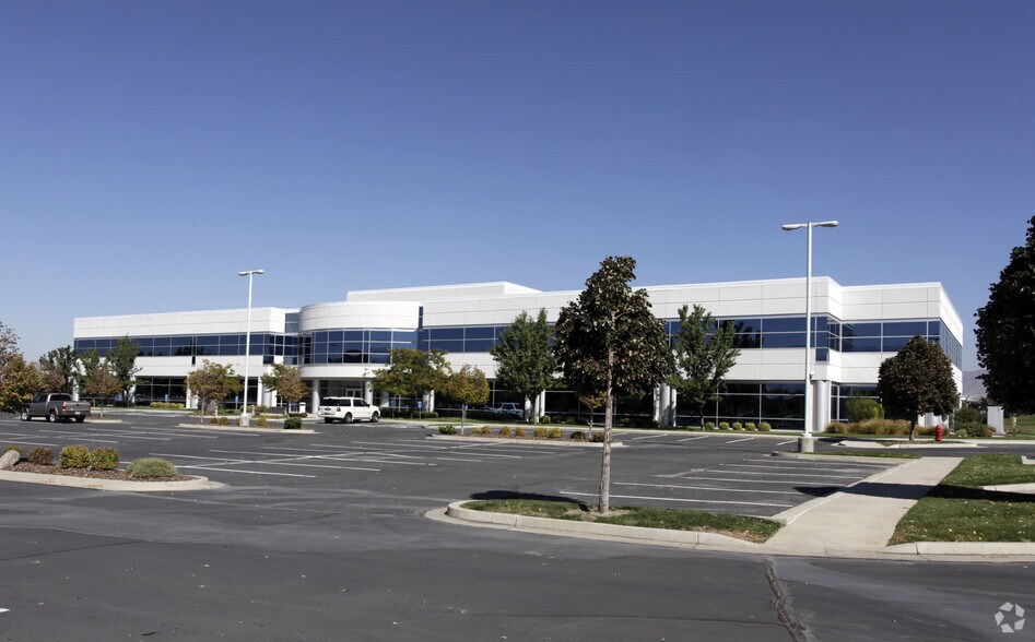 3930 W Parkway Blvd, Salt Lake City, UT à vendre - Photo principale – Image 1 sur 28