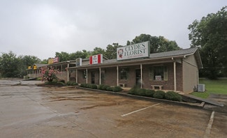 Plus de détails pour 511 Battle St E, Talladega, AL - Bureau/Local commercial à louer
