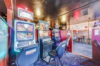 1715 W Roosevelt Rd, Broadview, IL à louer Photo intérieure– Image 2 sur 28