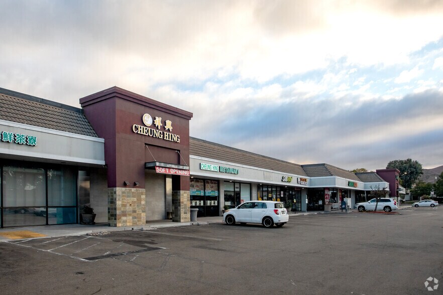 1213-1291 E Calaveras Blvd, Milpitas, CA à louer - Photo de l’immeuble – Image 2 sur 14