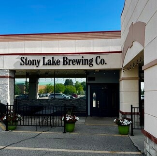 Plus de détails pour 423-471 E Michigan Ave, Saline, MI - Local commercial à louer
