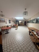 2339 86th St, Brooklyn, NY à louer Photo intérieure– Image 2 sur 3