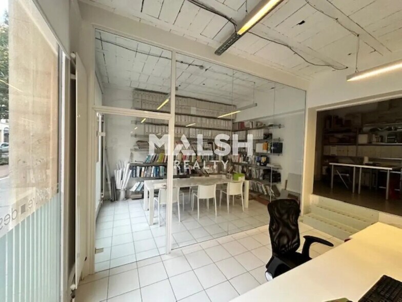 Bureau dans Lyon à louer - Photo de l’immeuble – Image 3 sur 9