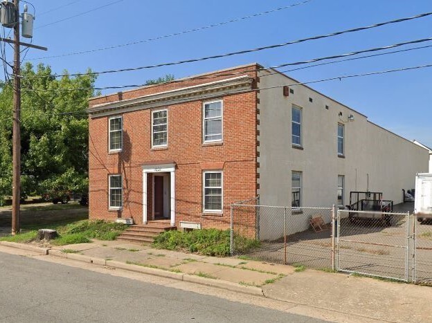 1521 Brook Rd, Richmond, VA à louer - Photo de l’immeuble – Image 2 sur 16