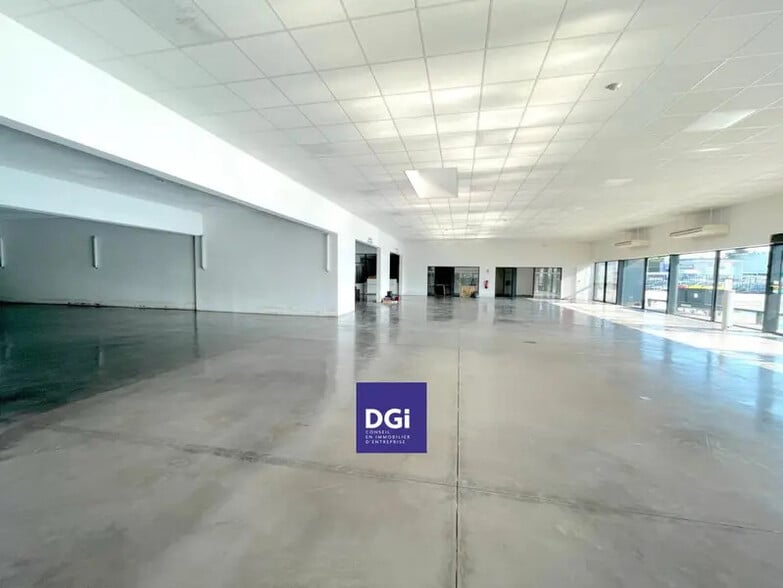 2700 Route De Montpellier, Nîmes à louer - Photo intérieure – Image 3 sur 9