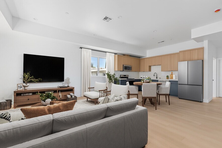 2639 Garth ave, Los Angeles, CA à vendre - Photo de l’immeuble – Image 2 sur 45