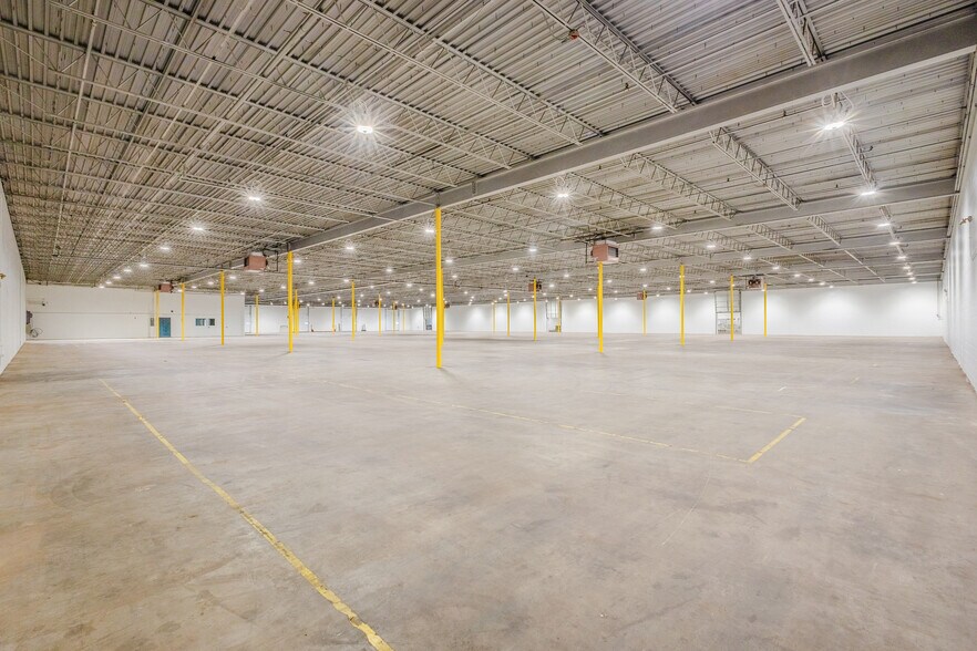 54 Industrial Way, Wilmington, MA à louer - Photo de l’immeuble – Image 3 sur 10